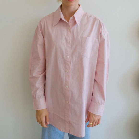 THINGS BETWEEN Aspen Oversized Button Down Top in Baby Pink - Picture 2 of 11